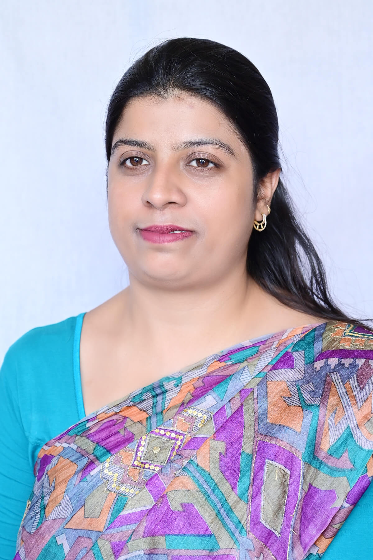 Ms. Amina Ovais